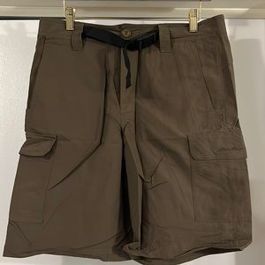Eddie Bauer Cargo Short - Olive Green